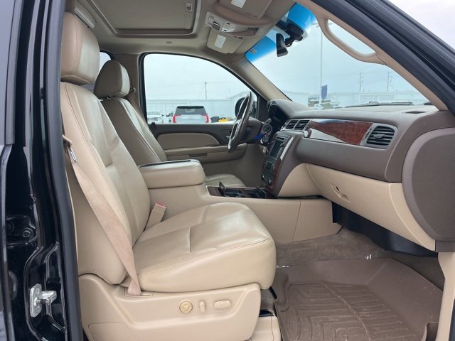 Used 2009 Chevrolet Suburban LTZ image 56