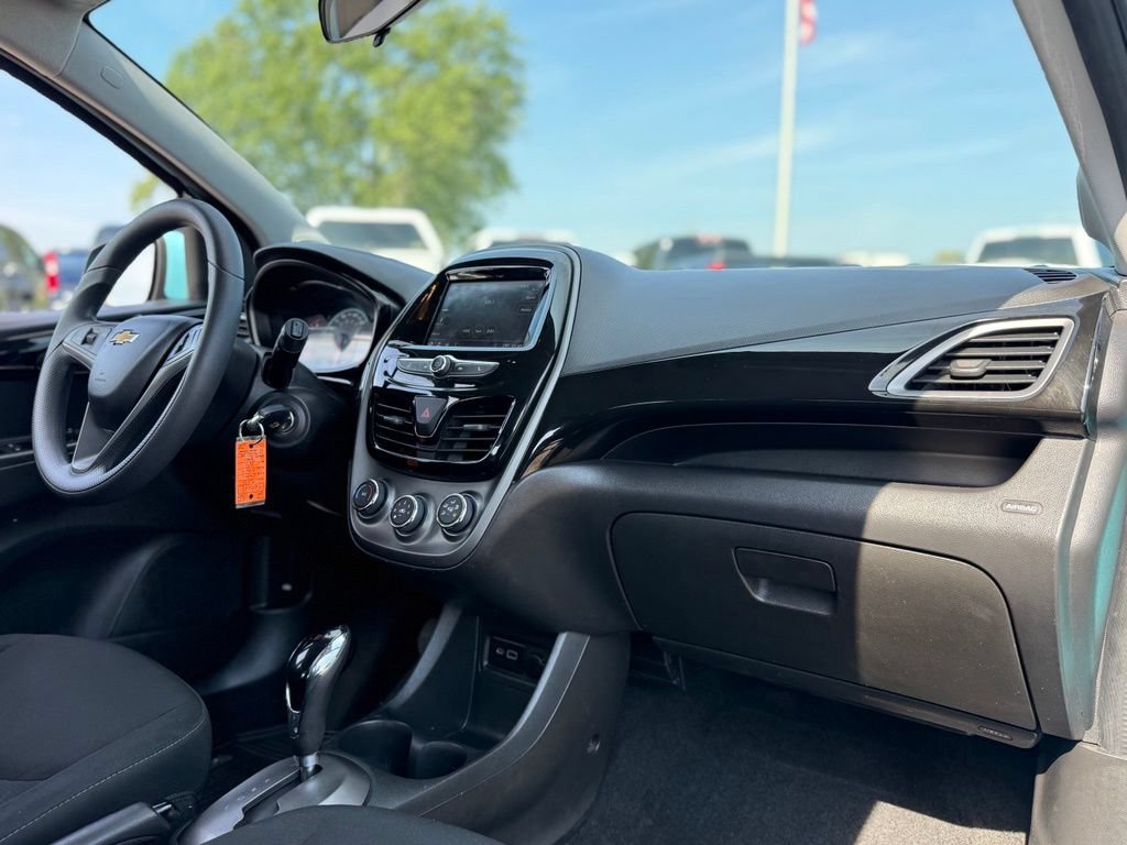 Used 2021 Chevrolet Spark LT FWD image 13