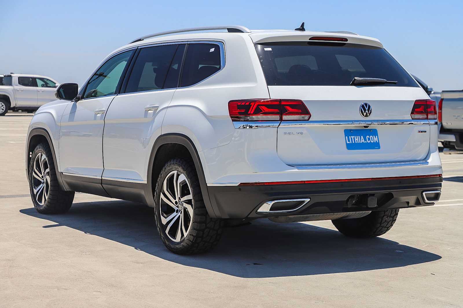 Used 2021 Volkswagen Atlas SEL Premium AWD/4WD image 8