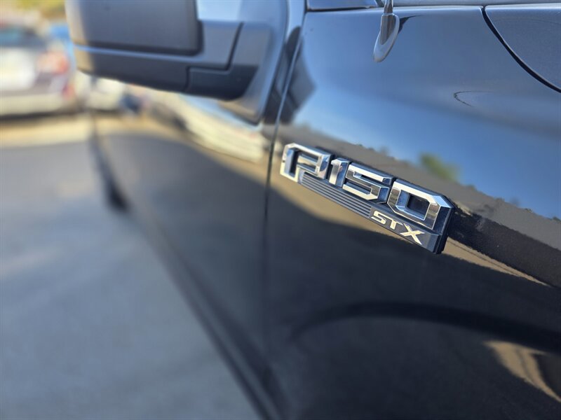 Used 2019 Ford F150 XL w/ Equipment Group 101A Mid RWD image 15