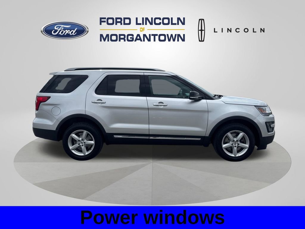Used 2016 Ford Explorer XLT w/ Equipment Group 201A image 5