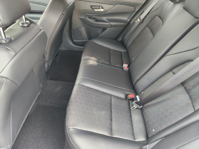 New 2027 Nissan Sentra SR w/ SR Premium Package FWD image 25
