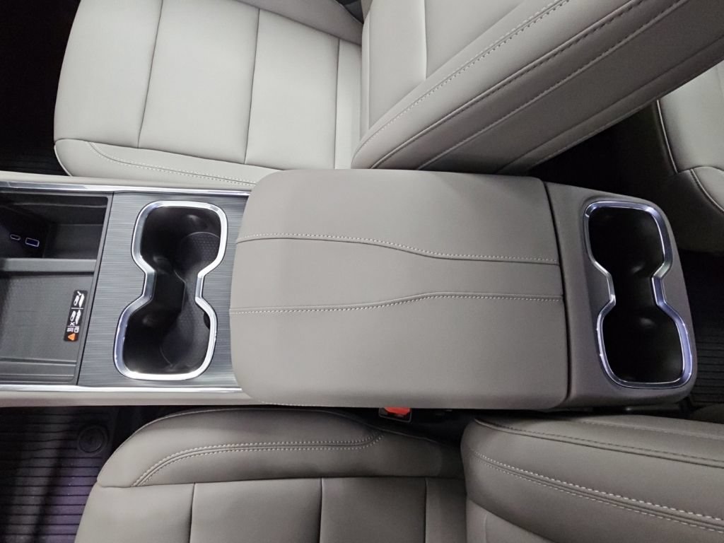 New 2026 GMC Acadia Elevation w/ Black Edition FWD image 21