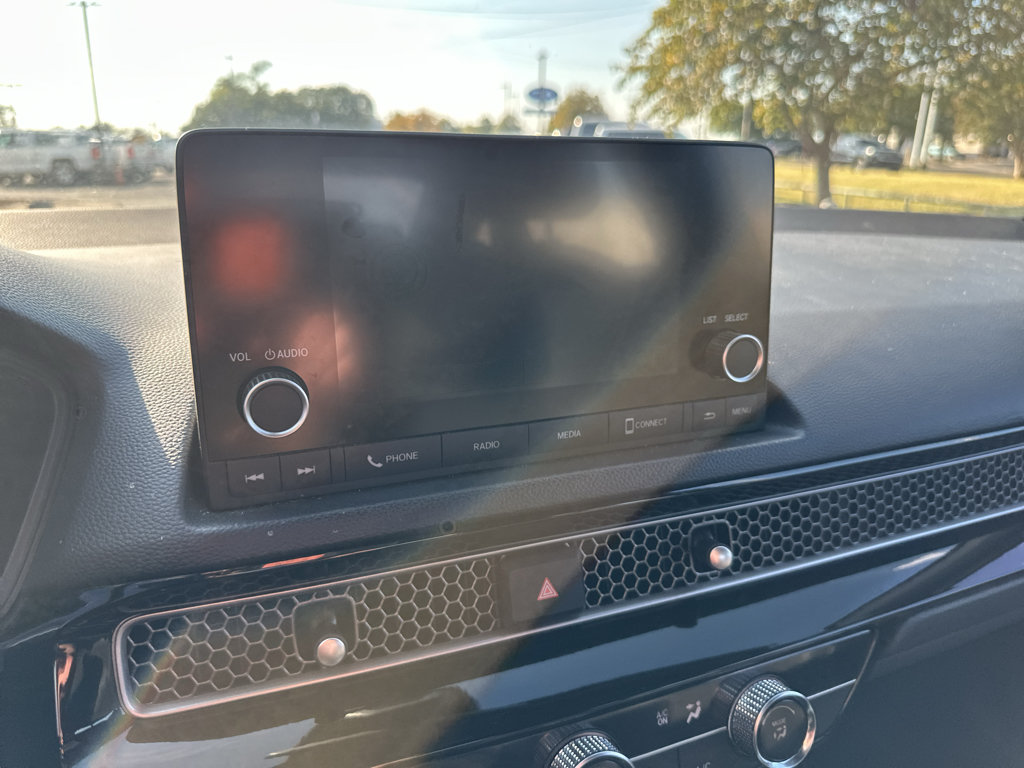 Used 2025 Honda Civic Sport image 26