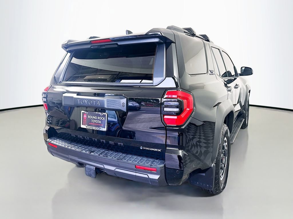 Certified 2025 Toyota 4Runner TRD Off-Road image 5