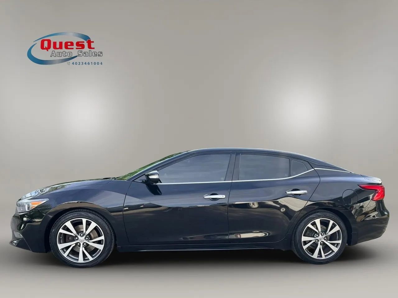 Used 2017 Nissan Maxima Platinum FWD image 6