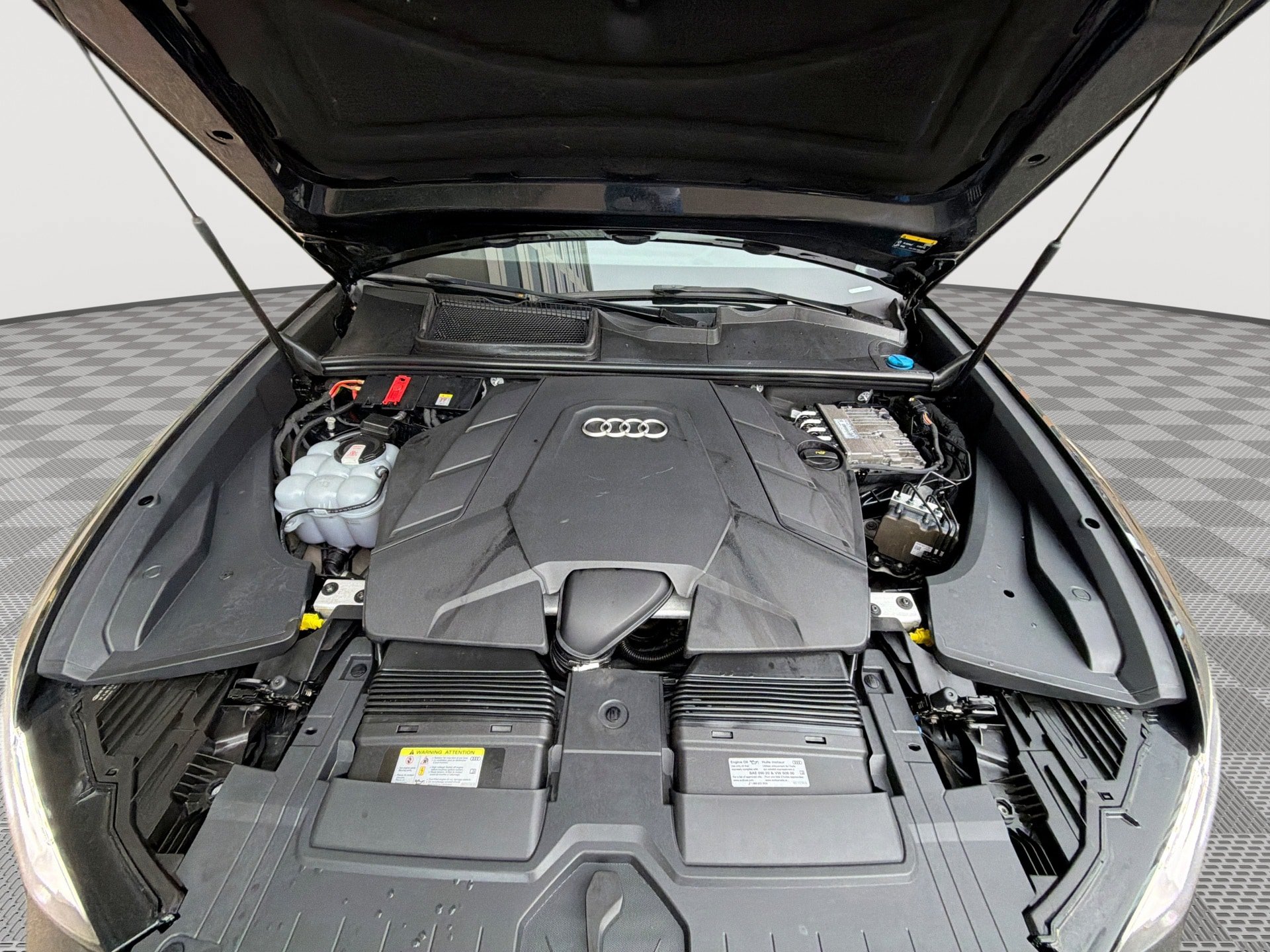 Used 2021 Audi Q8 Premium Plus AWD/4WD image 18