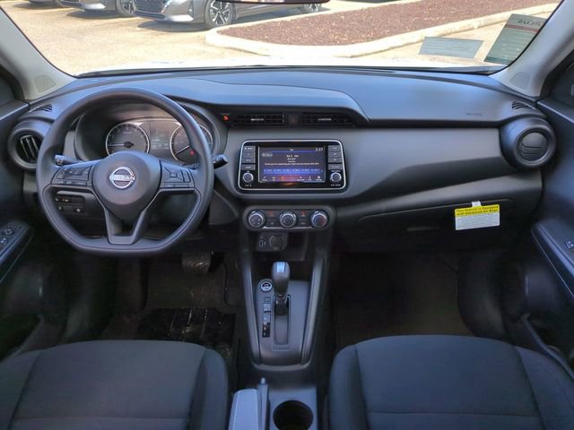 New 2025 Nissan Kicks Play S image 13