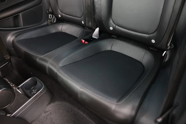 Used 2012 Volkswagen Beetle 2.5 FWD image 13
