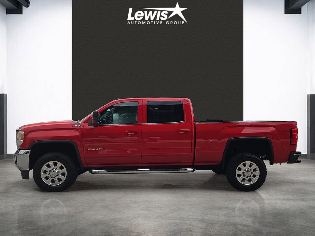 Used 2015 GMC Sierra 2500 SLE w/ SLE Preferred Package image 2