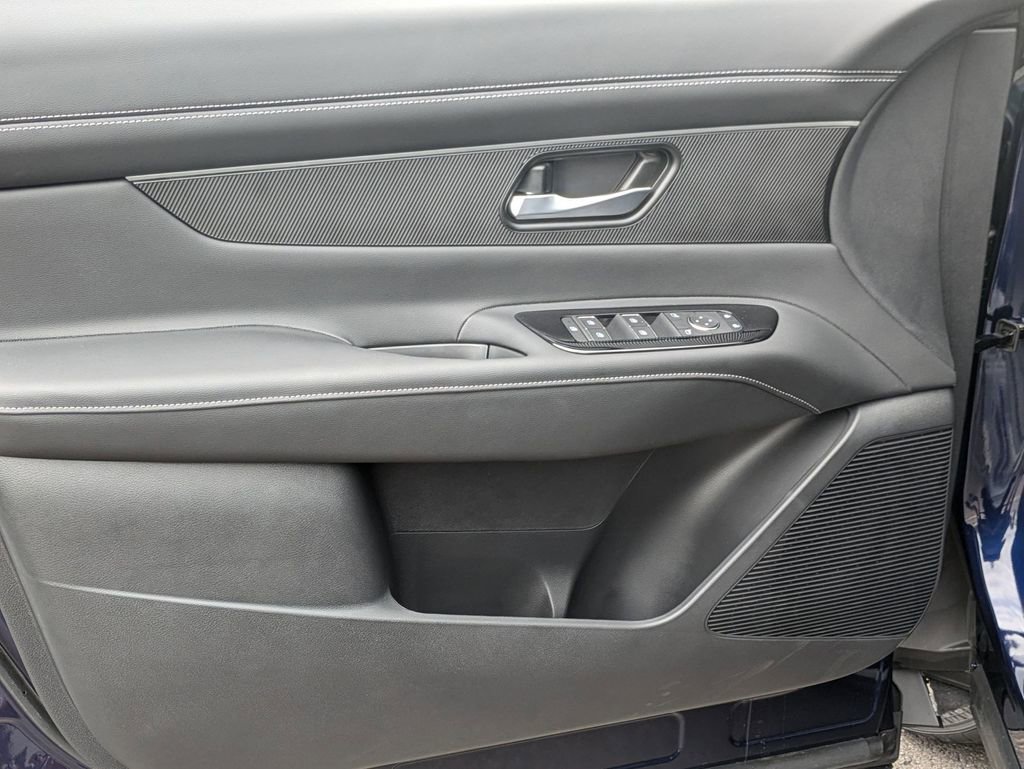 New 2025 Nissan Murano SV image 7