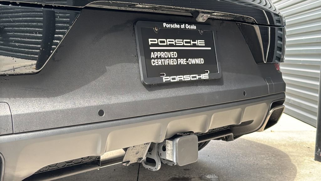 Certified 2025 Porsche Cayenne image 24
