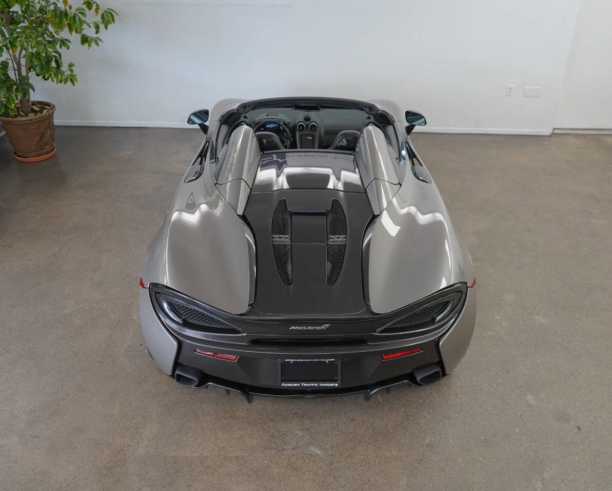 Used 2020 McLaren 570S Spider image 44