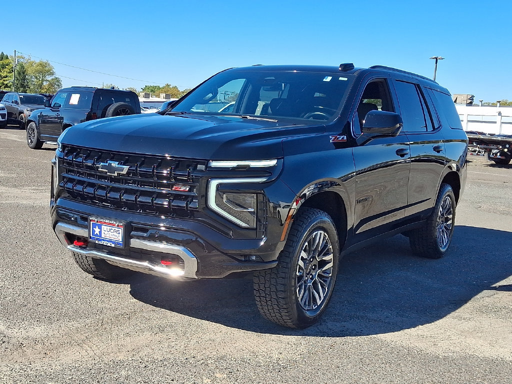 Used 2025 Chevrolet Tahoe Z71 AWD/4WD image 5