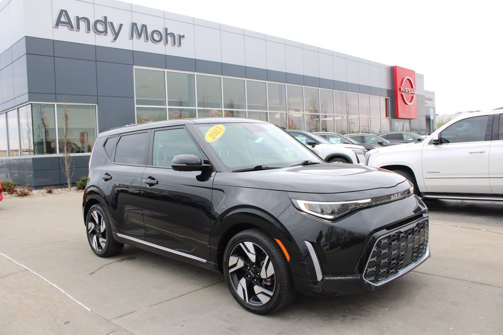Used 2023 Kia Soul GT-Line w/ GT-Line Technology Package image 1