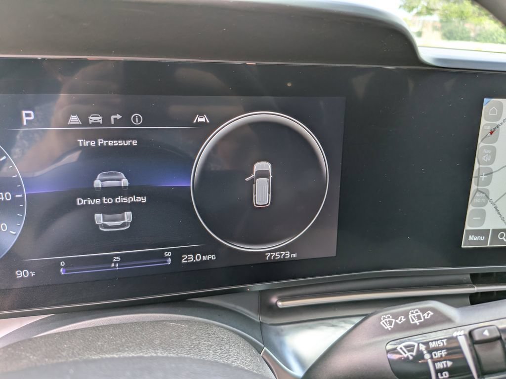 Certified 2024 Kia Carnival SX Prestige FWD image 37