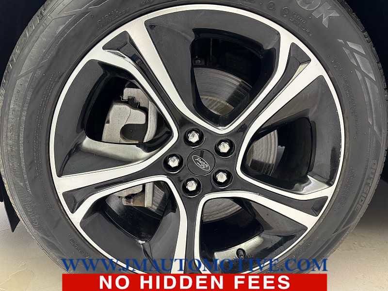 Used 2022 Ford Edge ST image 9