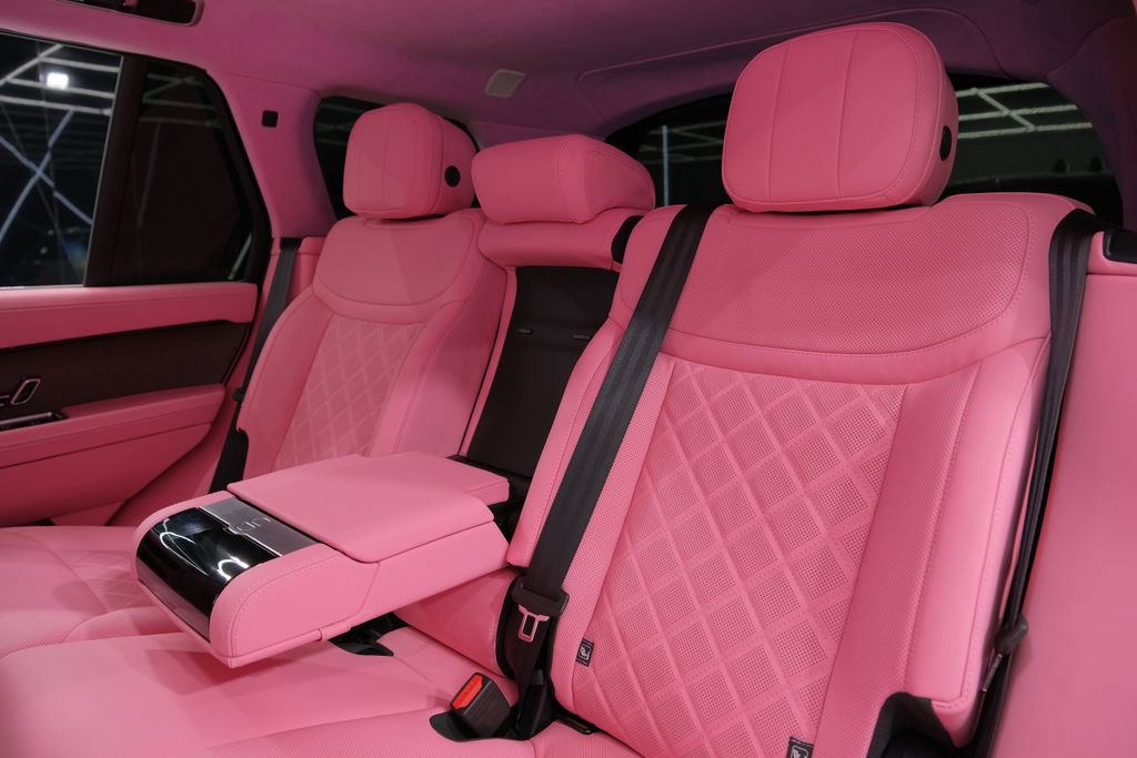 Used 2025 Land Rover Range Rover SE image 23