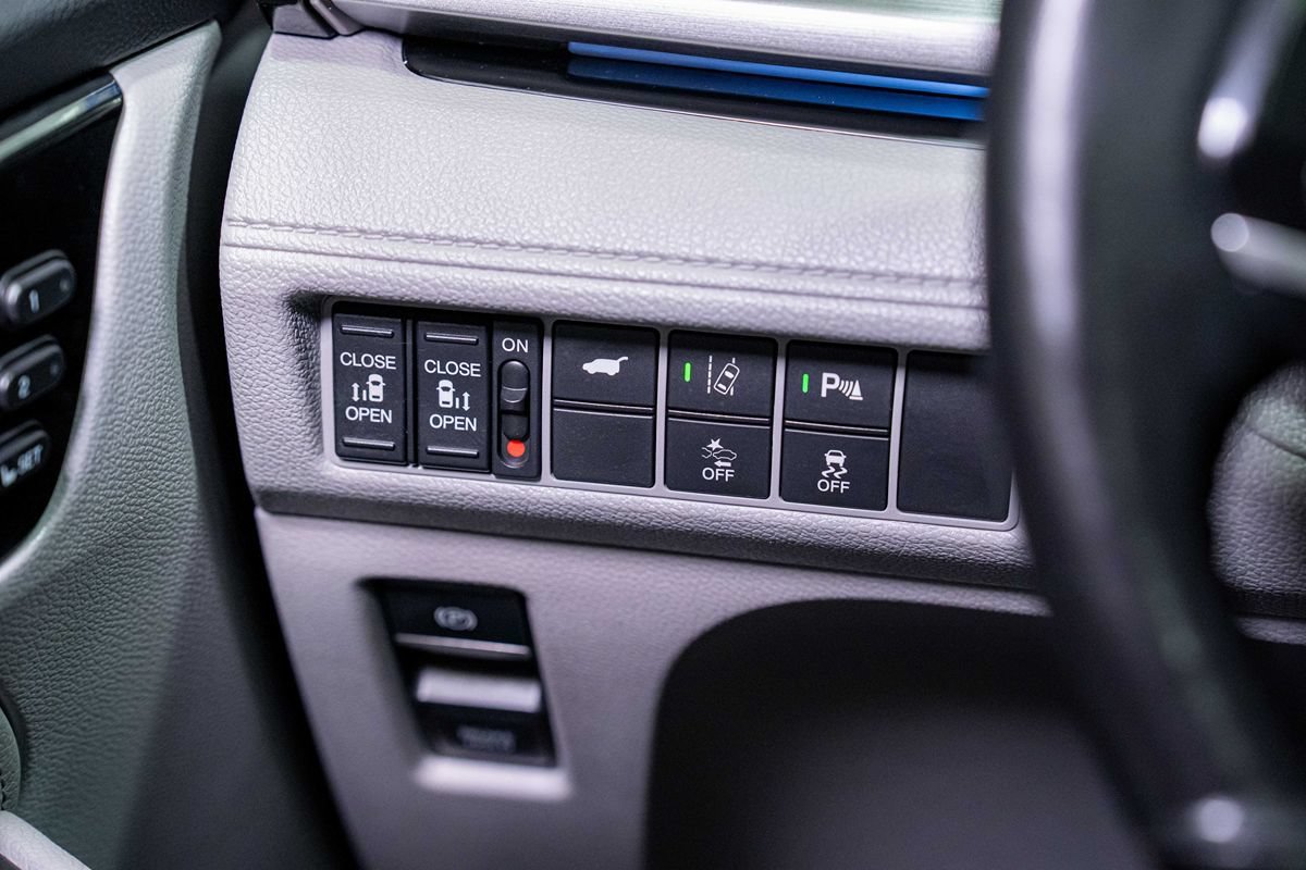 Used 2018 Honda Odyssey Elite image 23