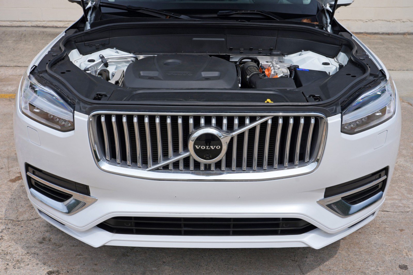 Used 2021 Volvo XC90 T8 Inscription Expression w/ Advanced Package AWD/4WD image 7