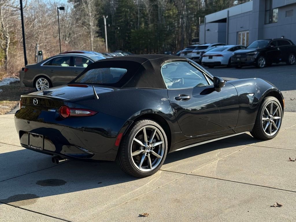 Used 2023 MAZDA MX-5 Miata Grand Touring image 11
