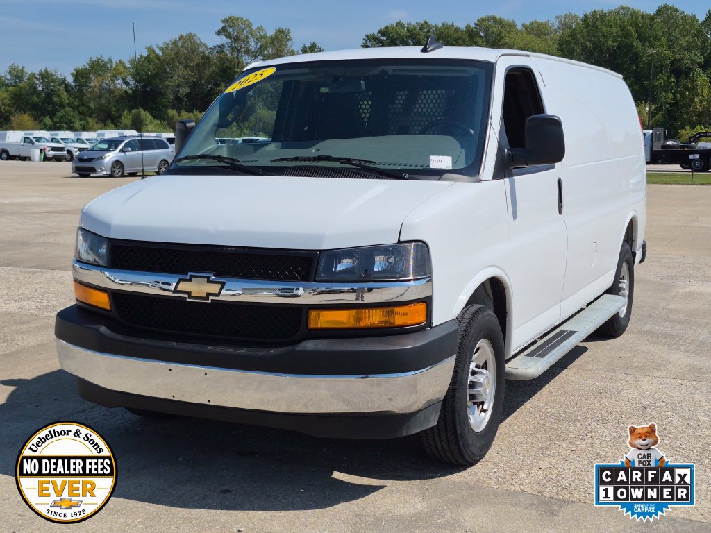 Certified 2025 Chevrolet Express 2500 w/ Driver Convenience Package RWD image 3
