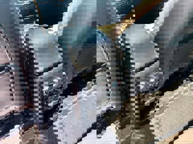 Used 2020 Ford Explorer Limited w/ Equipment Group 310A image 22