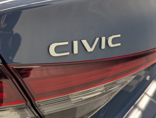 Certified 2025 Honda Civic Sport image 9