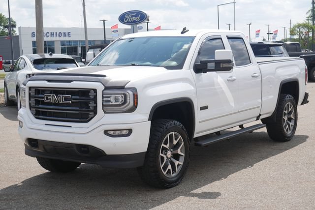 Used 2016 GMC Sierra 1500 SLT w/ All-Terrain Package AWD/4WD image 8