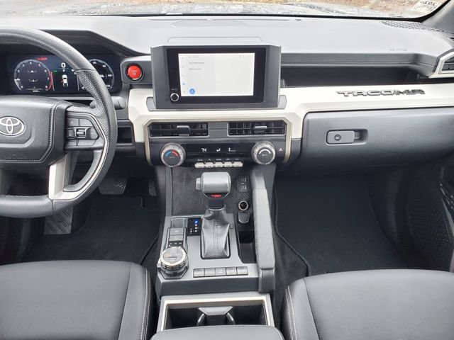 Used 2024 Toyota Tacoma TRD Off-Road image 13