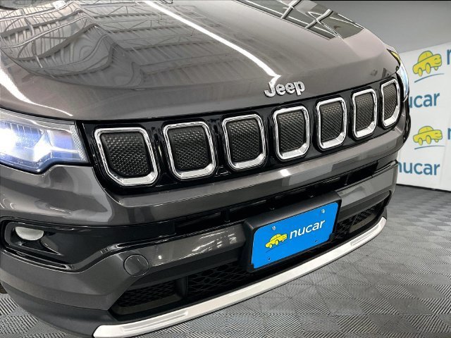 Used 2022 Jeep Compass Limited AWD/4WD image 29