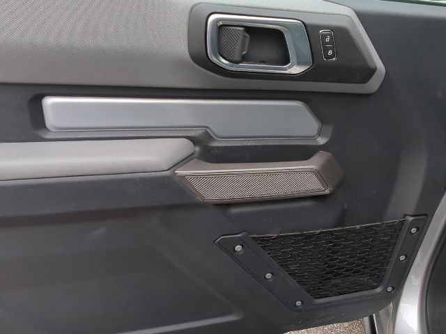 Used 2023 Ford Bronco Black Diamond AWD/4WD image 8