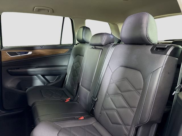 Used 2024 Volkswagen Atlas SE image 24