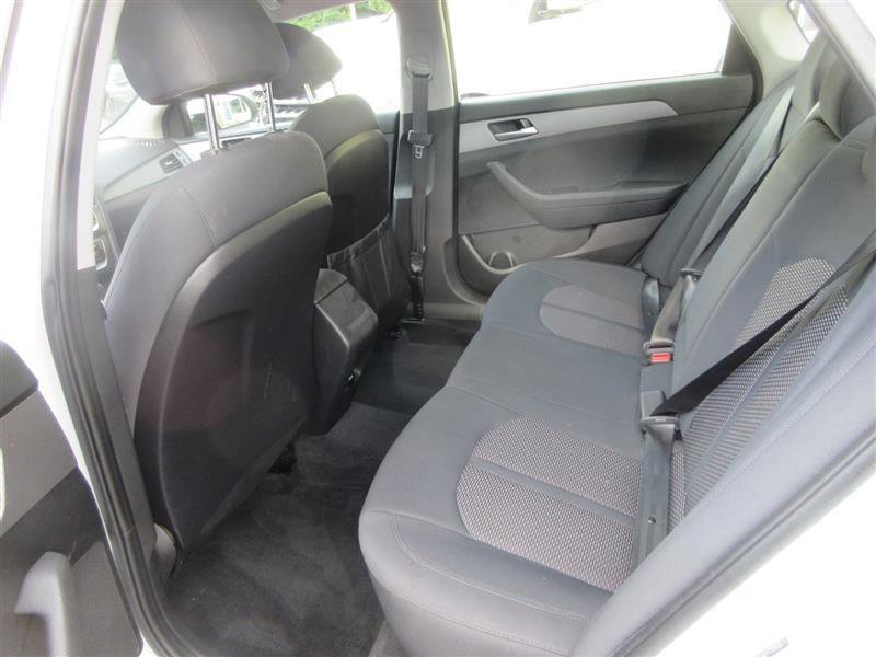Used 2019 Hyundai Sonata SE image 14