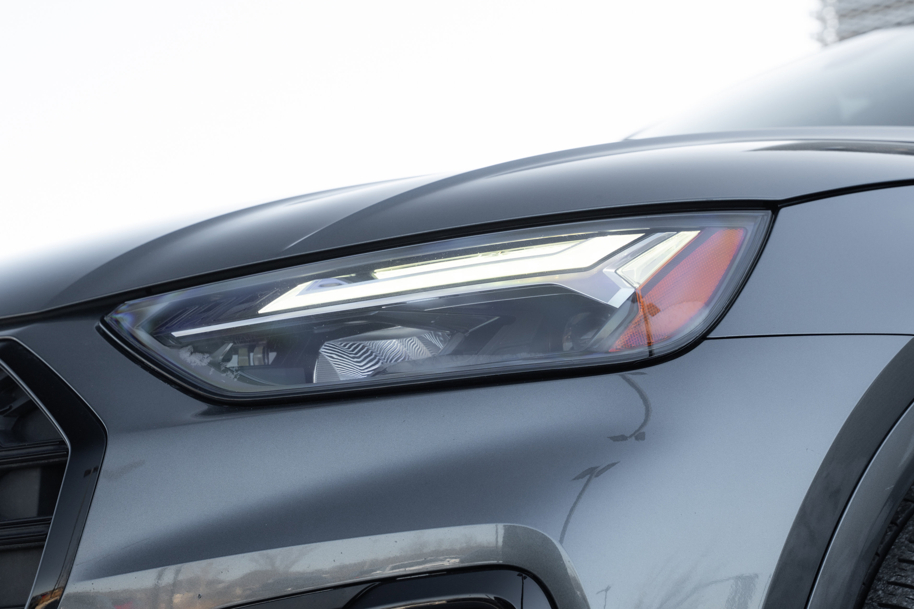 Certified 2022 Audi SQ5 Premium Plus w/ Premium Plus Package image 40