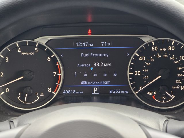Used 2025 Nissan Altima 2.5 SV FWD image 23