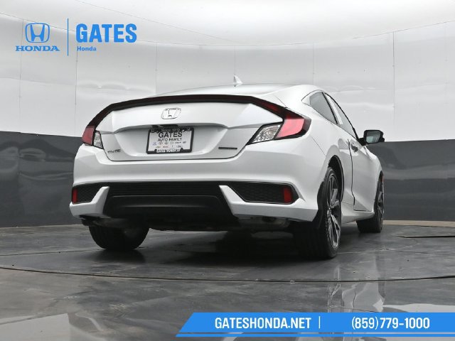 Used 2019 Honda Civic Touring image 31