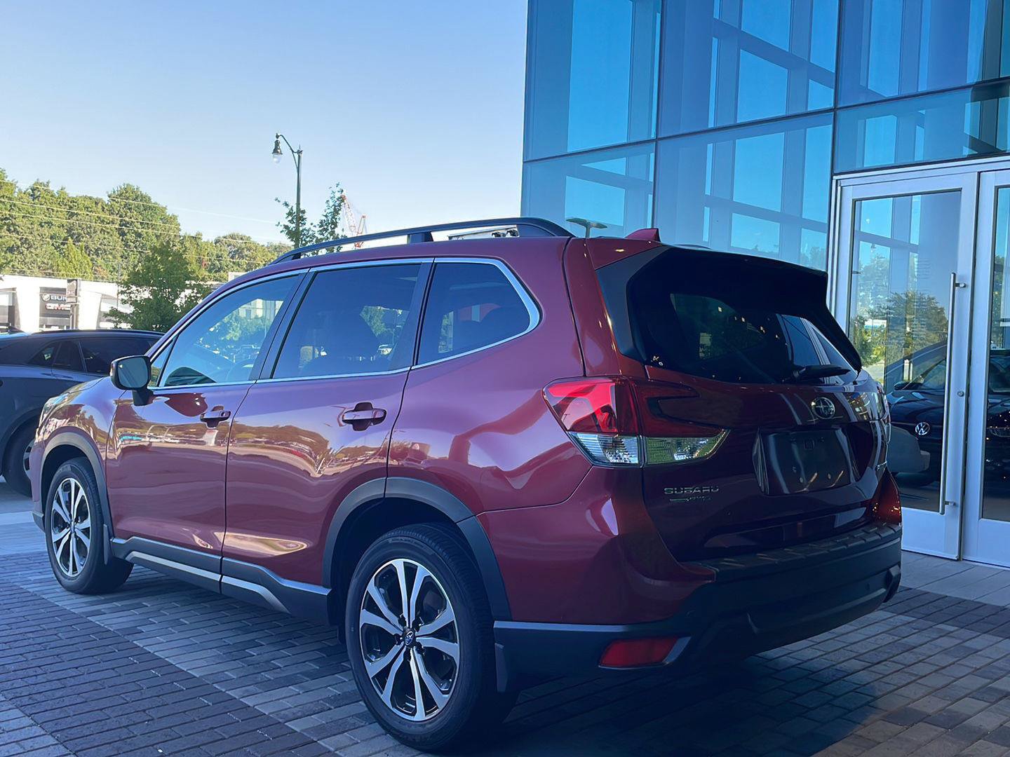 Used 2020 Subaru Forester Limited w/ Popular Package #3 AWD/4WD image 19