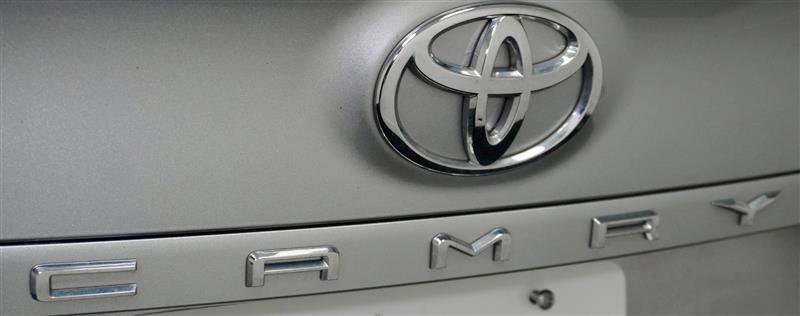 Used 2018 Toyota Camry SE image 35