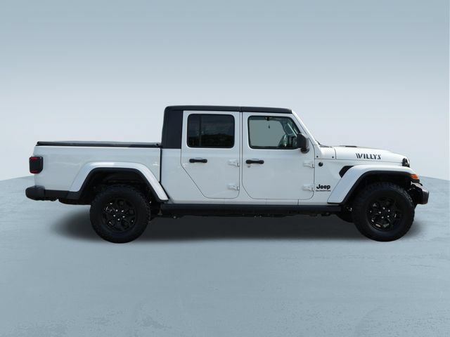 Used 2021 Jeep Gladiator Overland AWD/4WD image 9