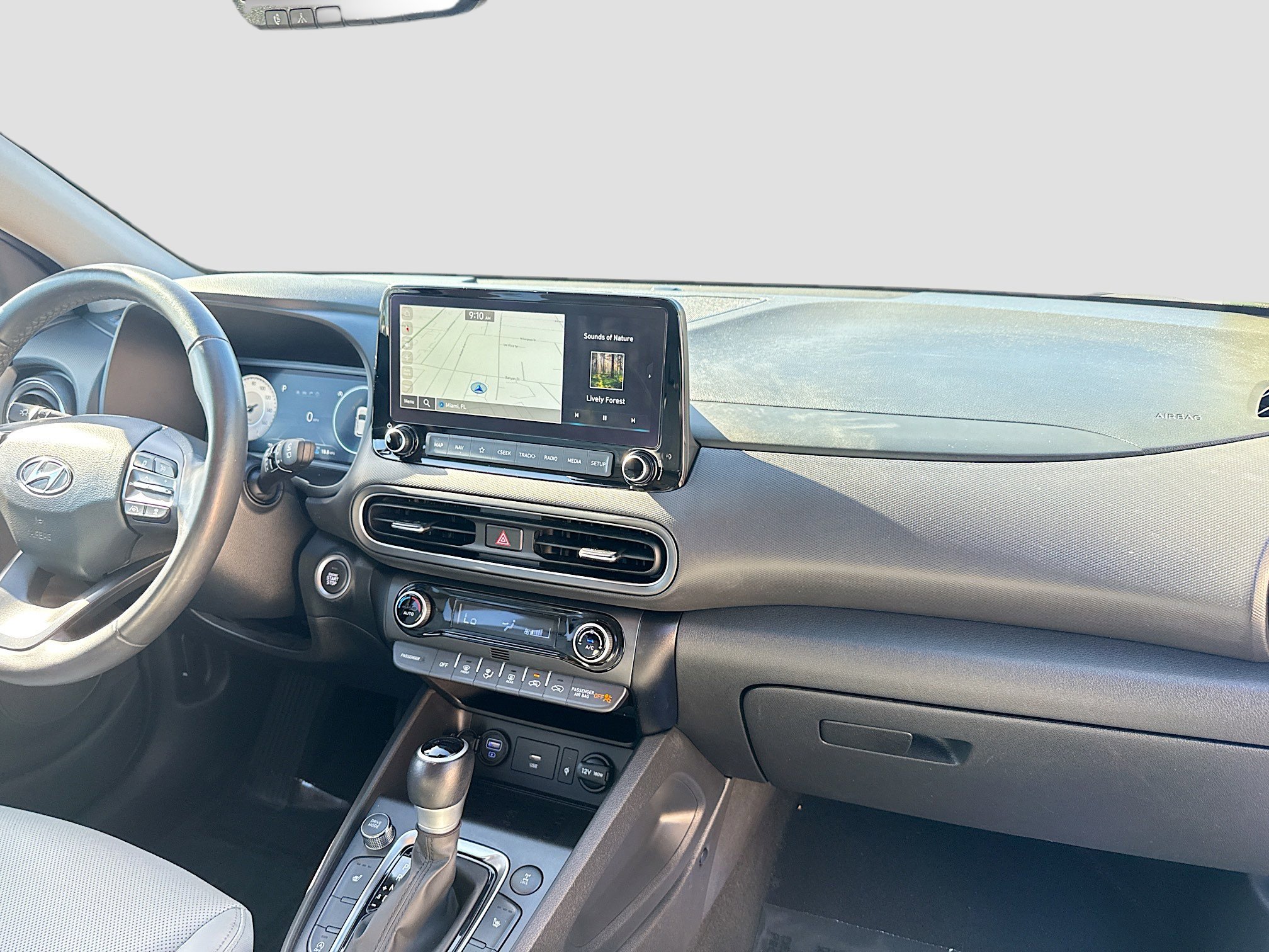 Used 2023 Hyundai Kona Limited w/ Cargo Package image 30