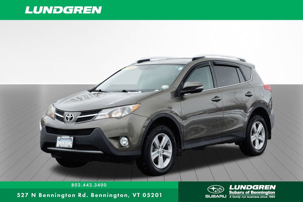 Used 2014 Toyota RAV4 XLE image 32