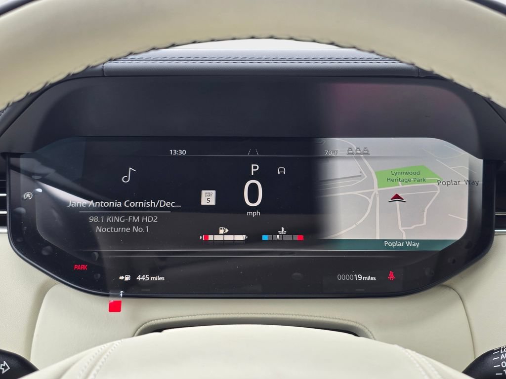 New 2027 Land Rover Range Rover SE AWD/4WD image 19