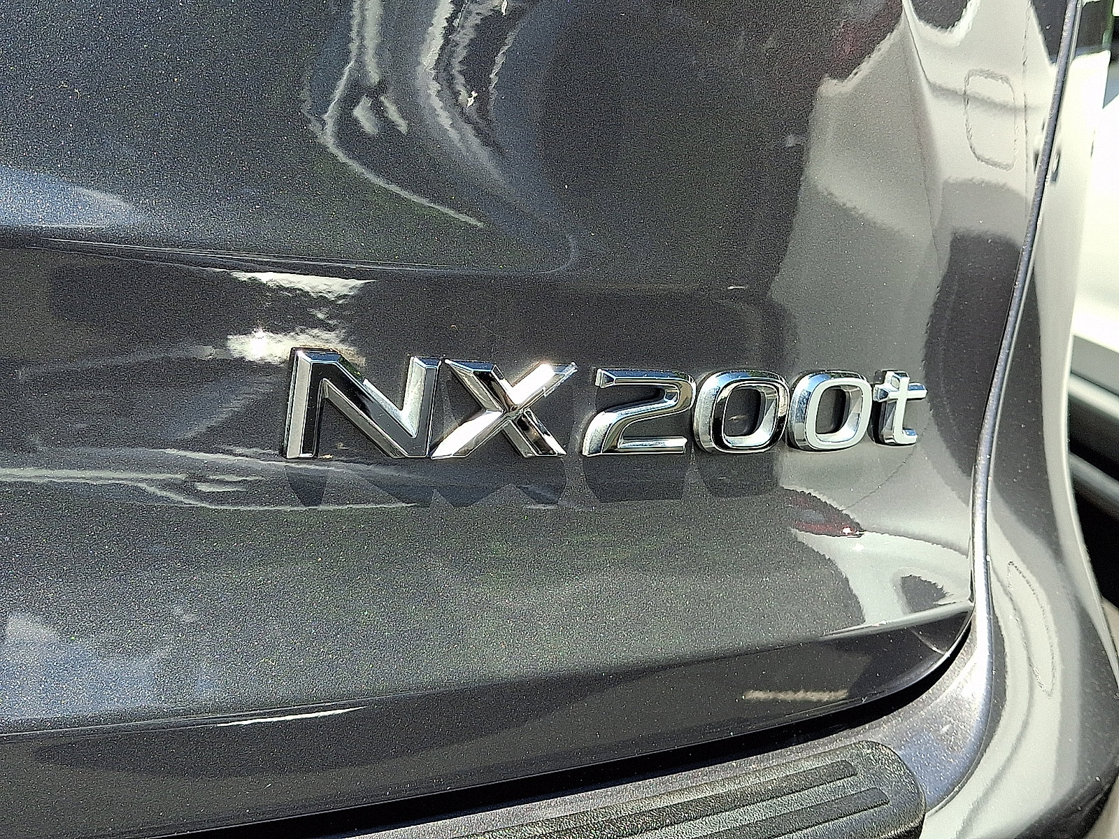 Used 2017 Lexus NX 200t AWD w/ Premium Package image 32