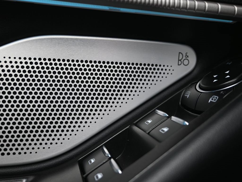 Used 2025 Ford Explorer ST w/ Sun And Sound Package image 11