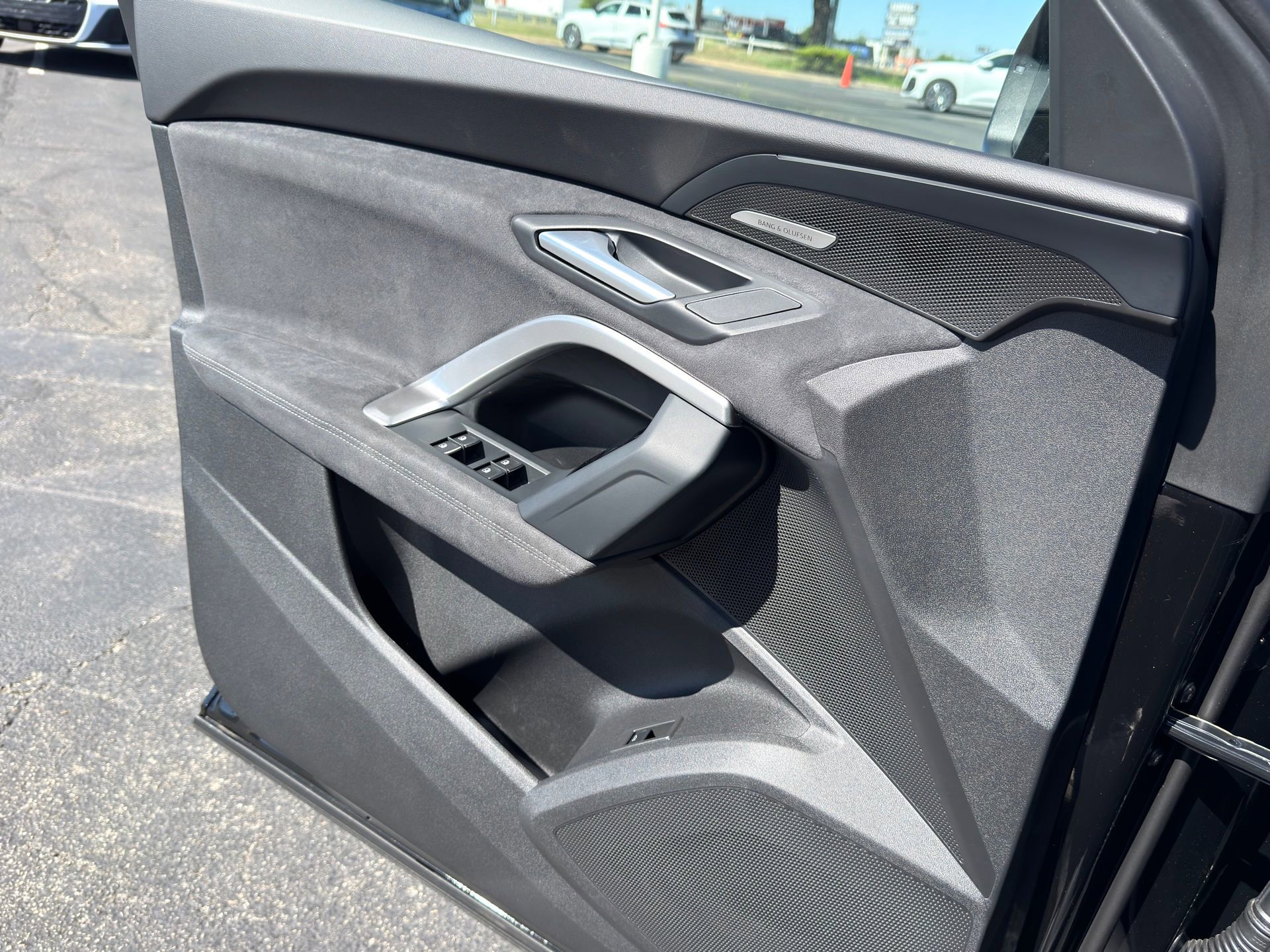 New 2026 Audi SQ5 Premium Plus image 18