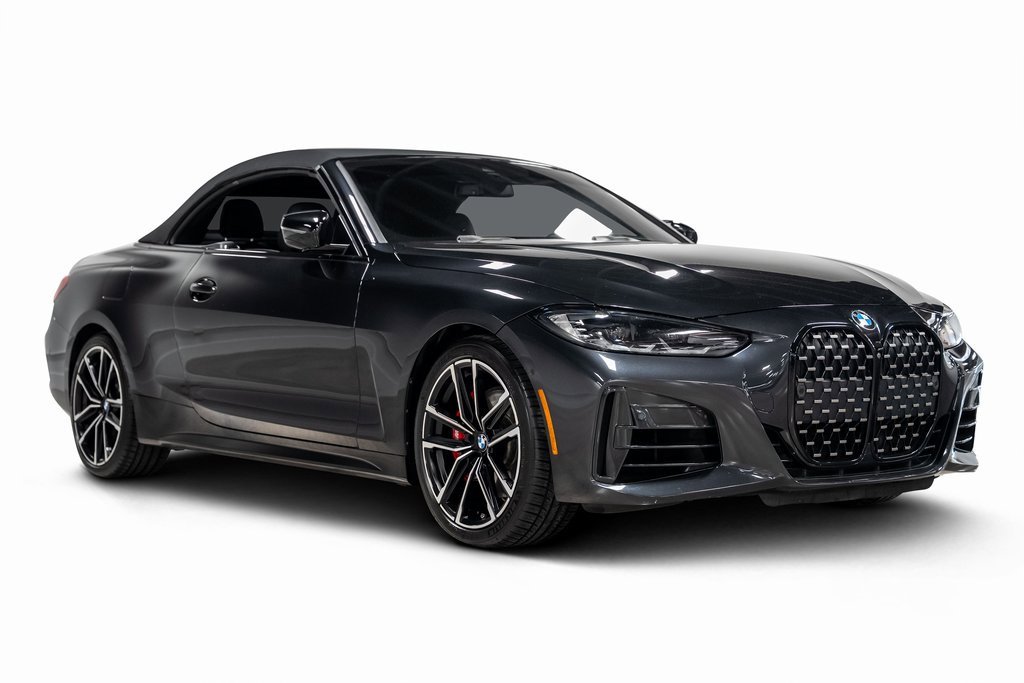 Used 2022 BMW 440i xDrive Convertible w/ Premium Package image 3