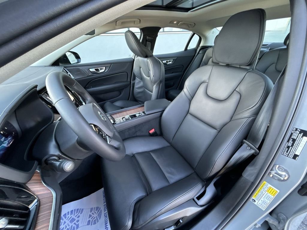 Certified 2025 Volvo S60 B5 Ultra AWD/4WD image 15