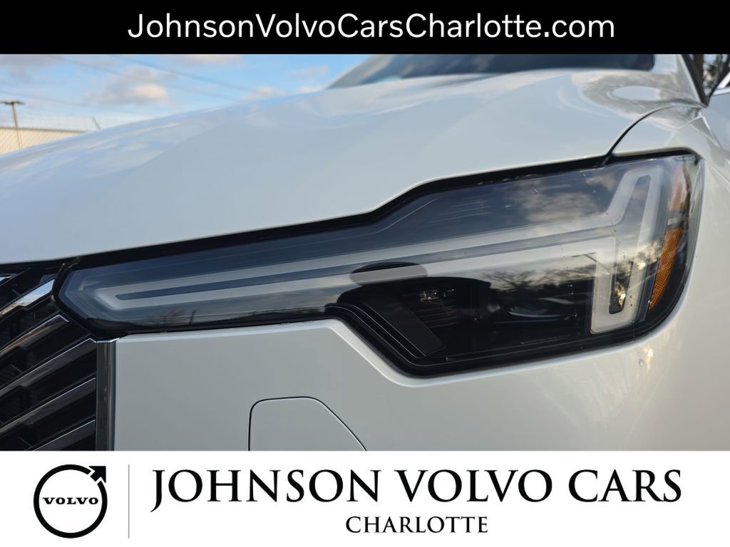 New 2026 Volvo XC90 B6 Plus w/ Protection Package Premier image 36