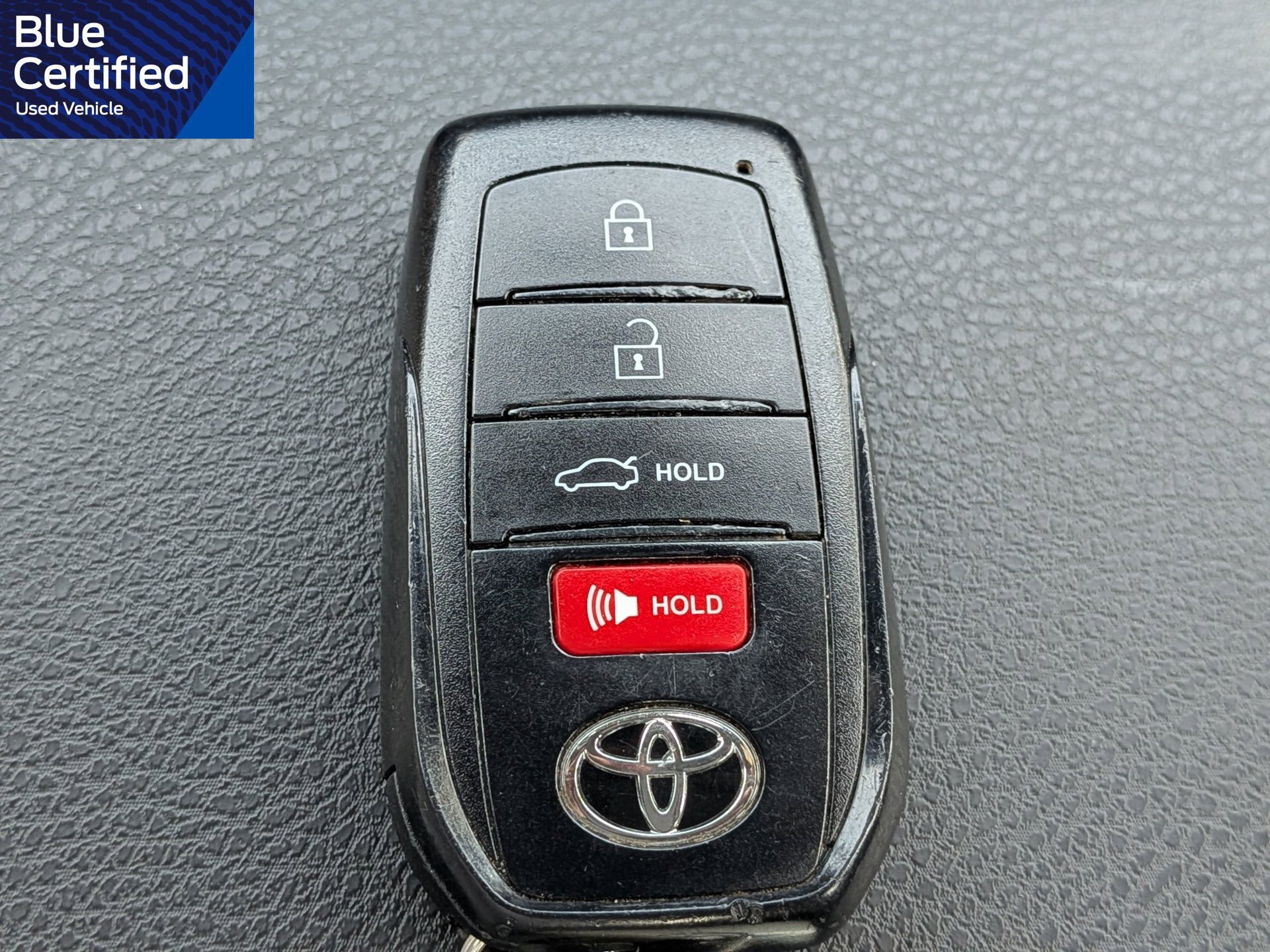 Used 2025 Toyota Camry SE FWD image 29